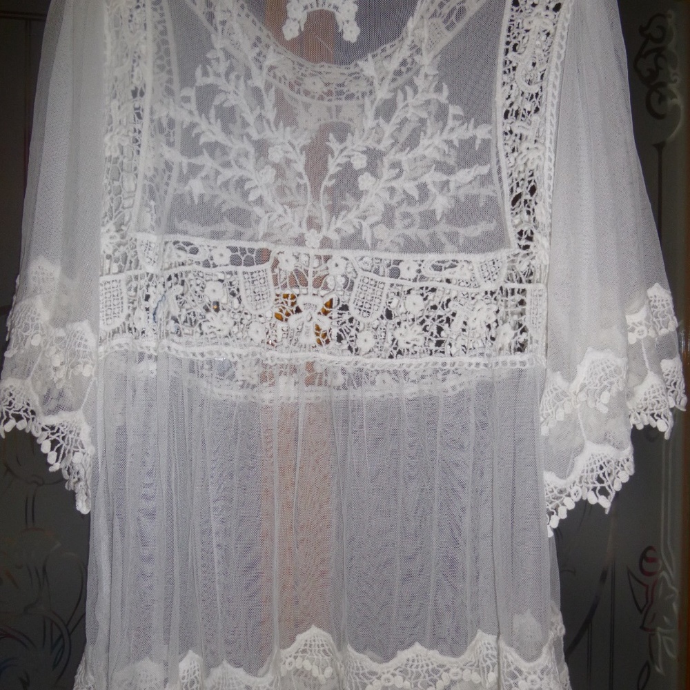 New Lace top